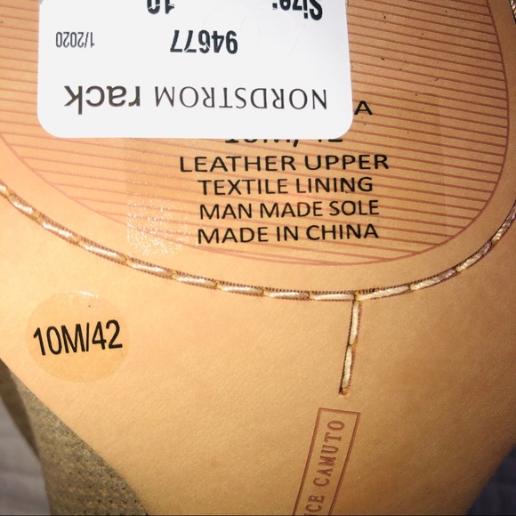 VINCE CAMUTO Nethera Taupe Suede Booties Sz 10 - Picture 10 of 10